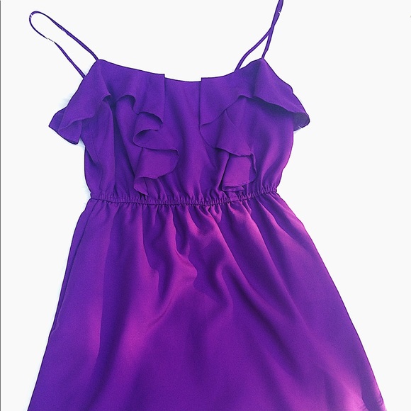 BCBG Dresses & Skirts - Lightweight purple BCBG dress w/ pockets